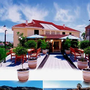 3* Affittacamere Residencial Do Vale